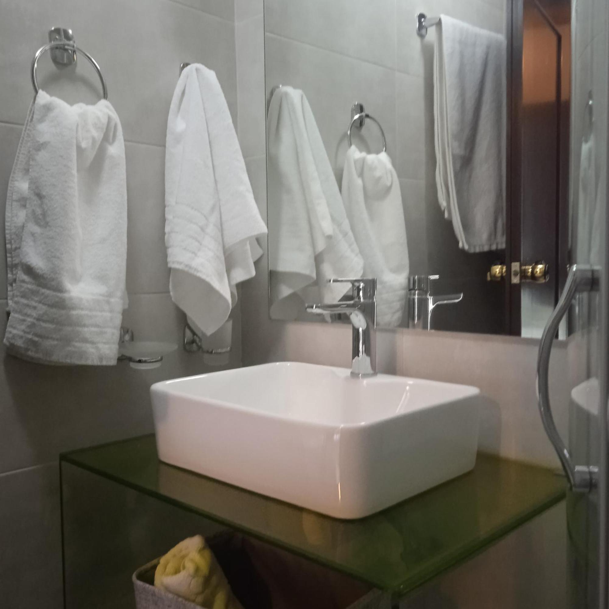 Enoro Hotel ปรามานตา ภายนอก รูปภาพ